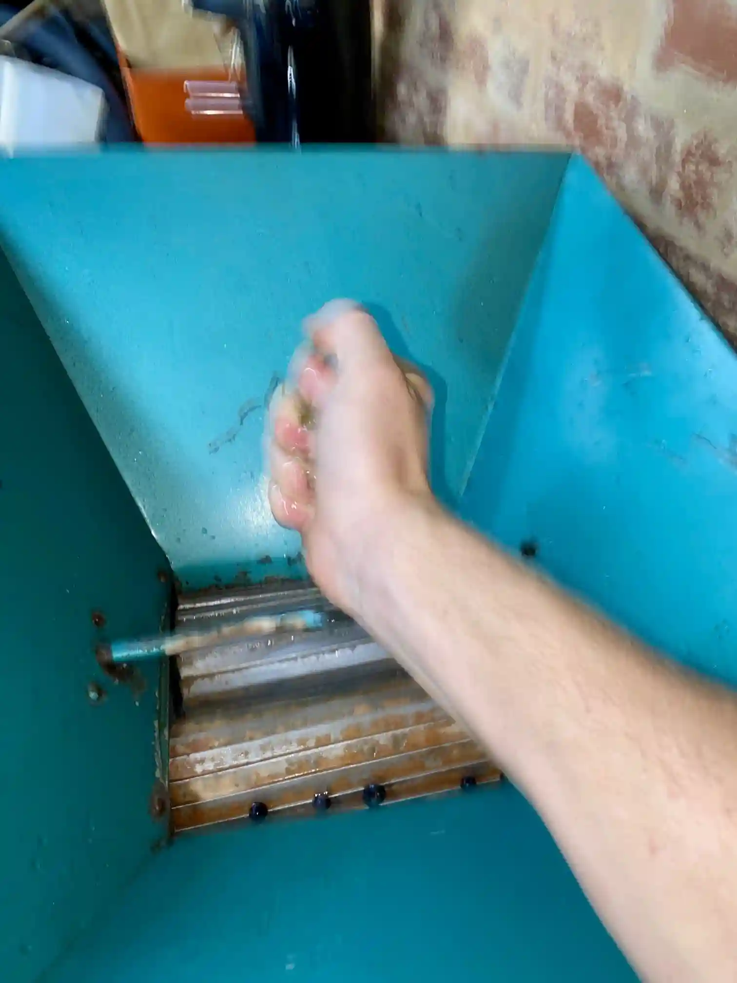 pic-wine-crusher-2025-03-09