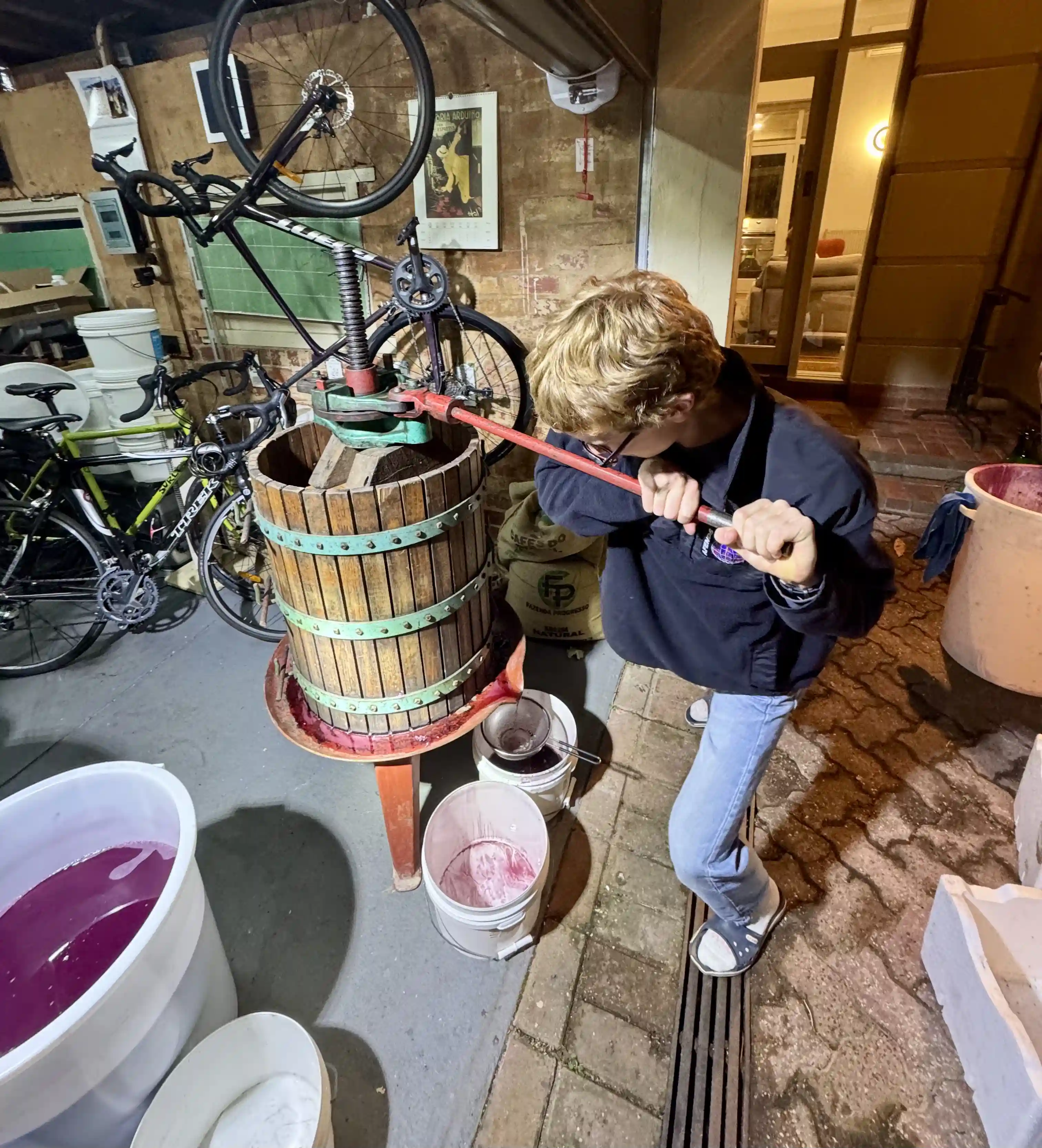 pic-wine-press-2025-03-16