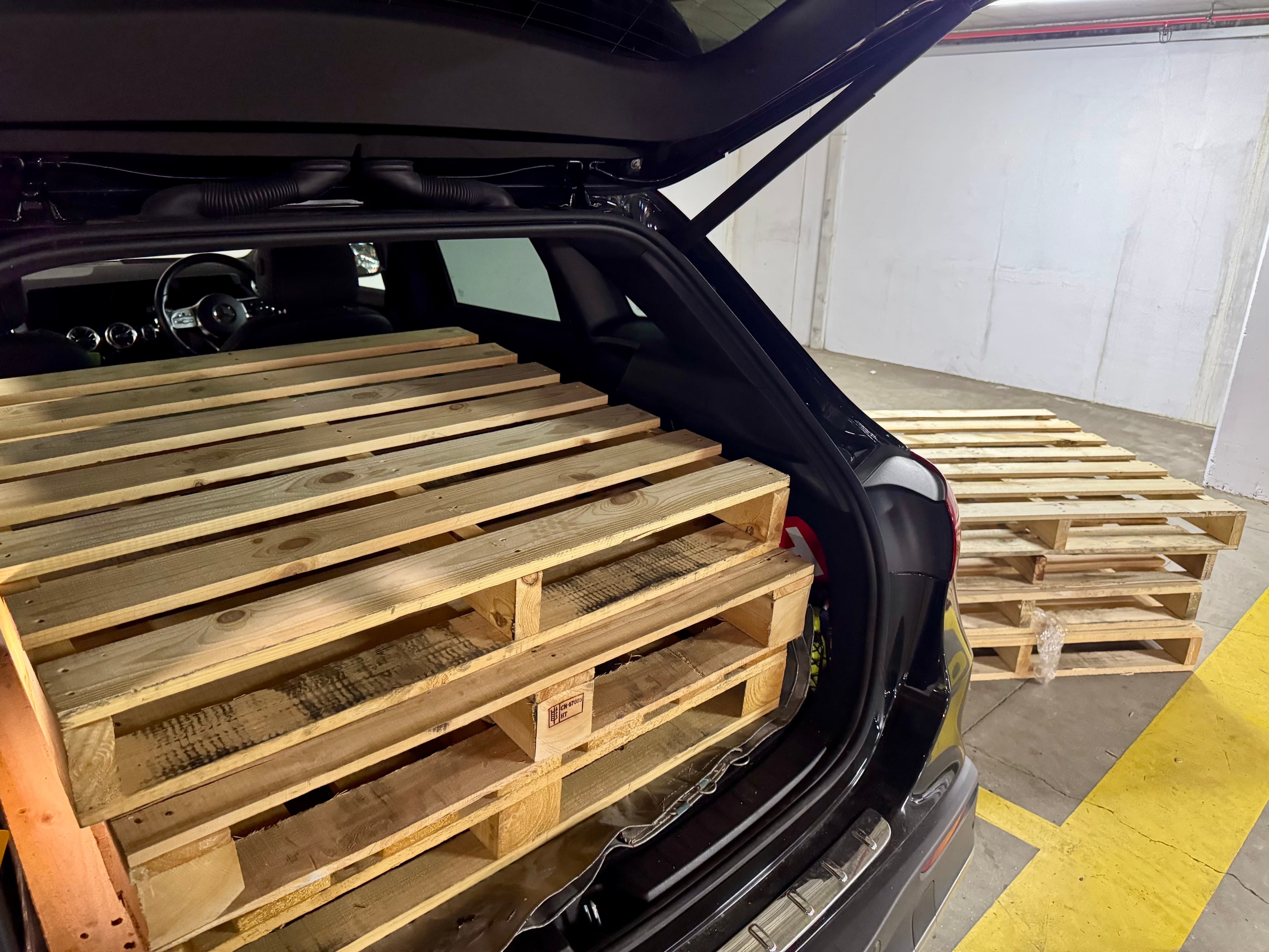 planter-box-pallet-car-2025-09-23.jpeg